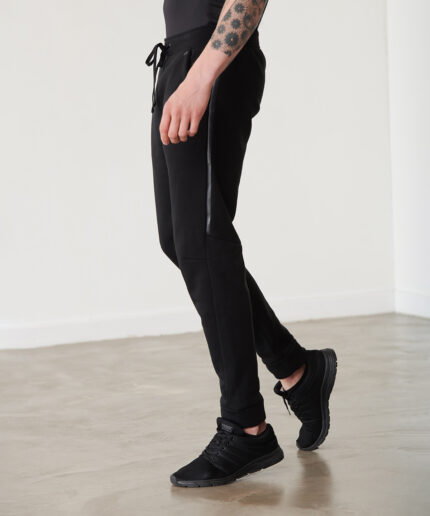 Tech Slim Leg Joggers- TOMBO